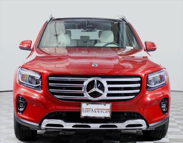 new 2024 Mercedes-Benz GLB 250 car