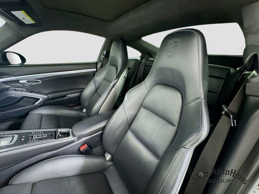 used 2019 Porsche 911 car, priced at $148,995
