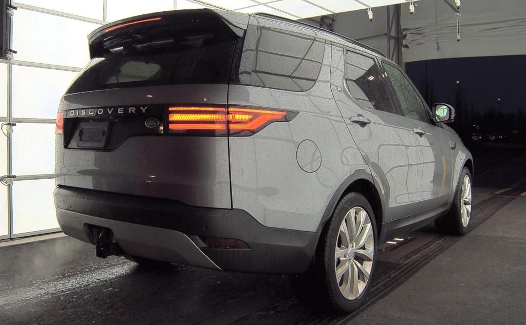 used 2021 Land Rover Discovery car, priced at $29,995