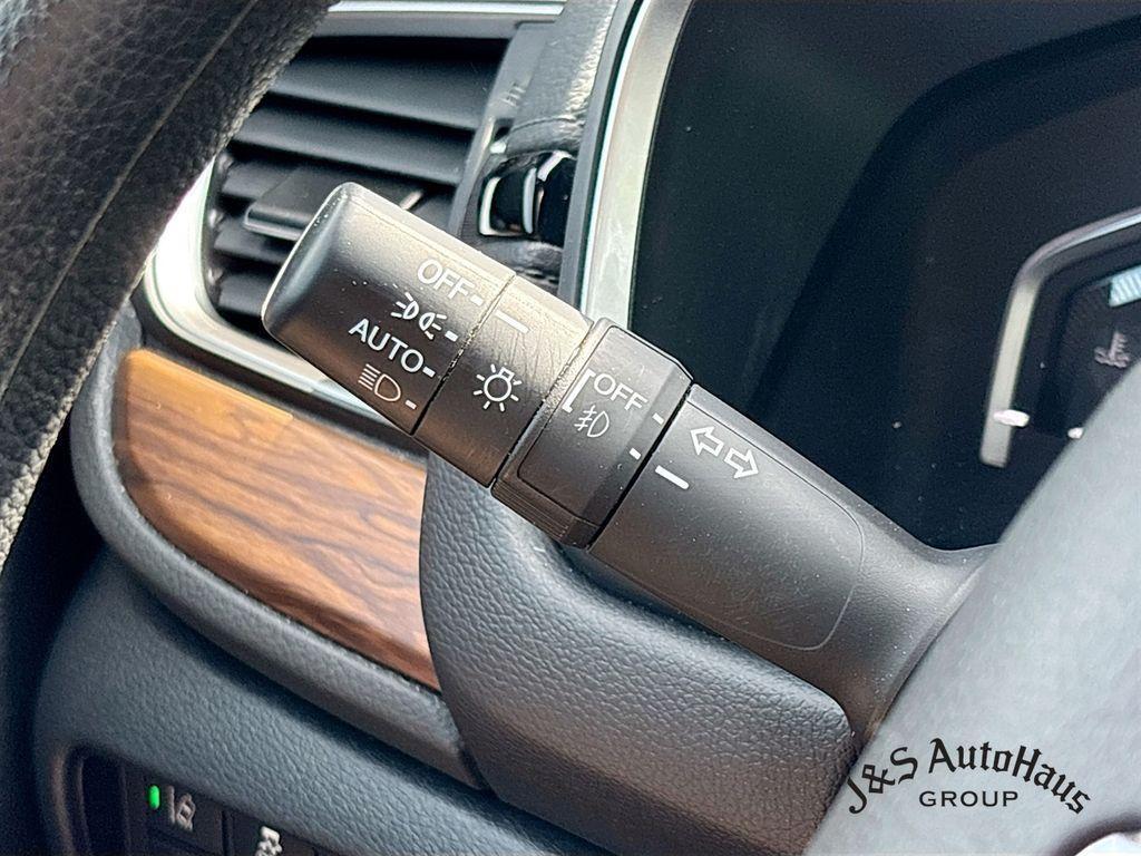 used 2022 Honda CR-V car, priced at $28,995