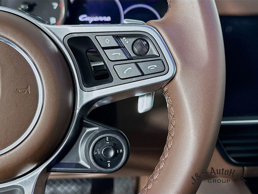 used 2022 Porsche Cayenne E-Hybrid car, priced at $64,995