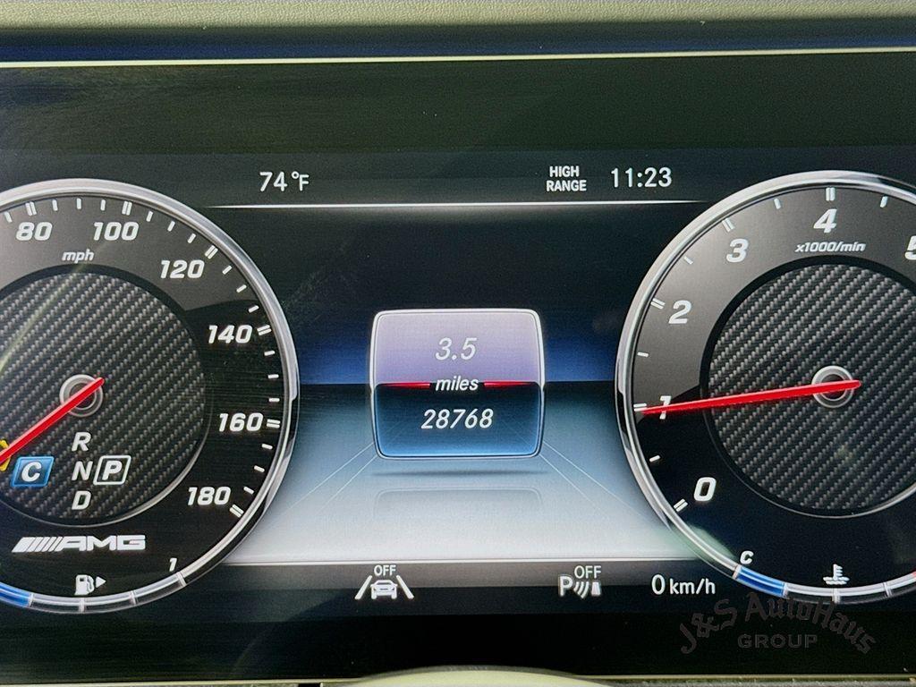 used 2021 Mercedes-Benz G-Class car, priced at $117,995
