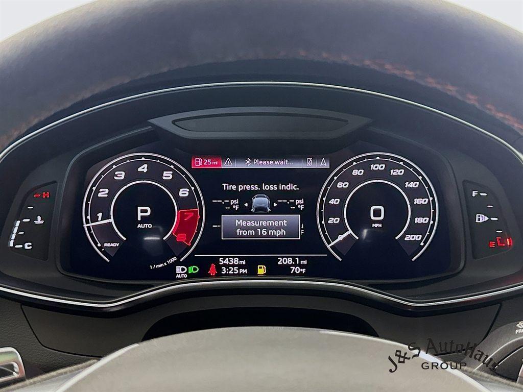 used 2022 Audi RS 6 Avant car, priced at $109,995