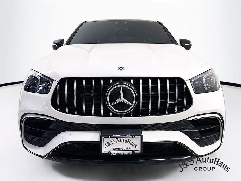 used 2022 Mercedes-Benz AMG GLE 63 car, priced at $89,995