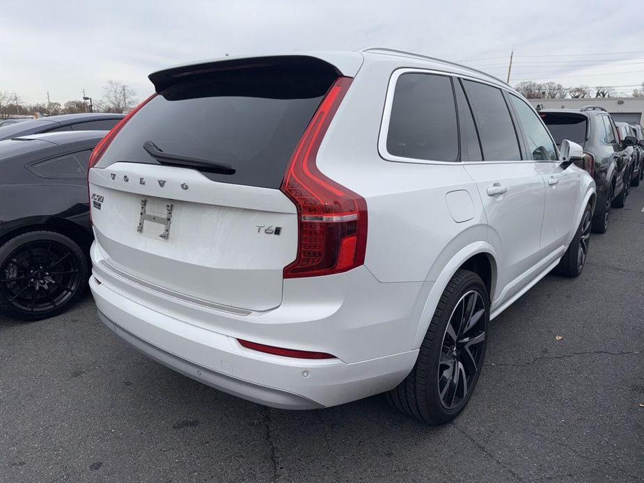 used 2022 Volvo XC90 car