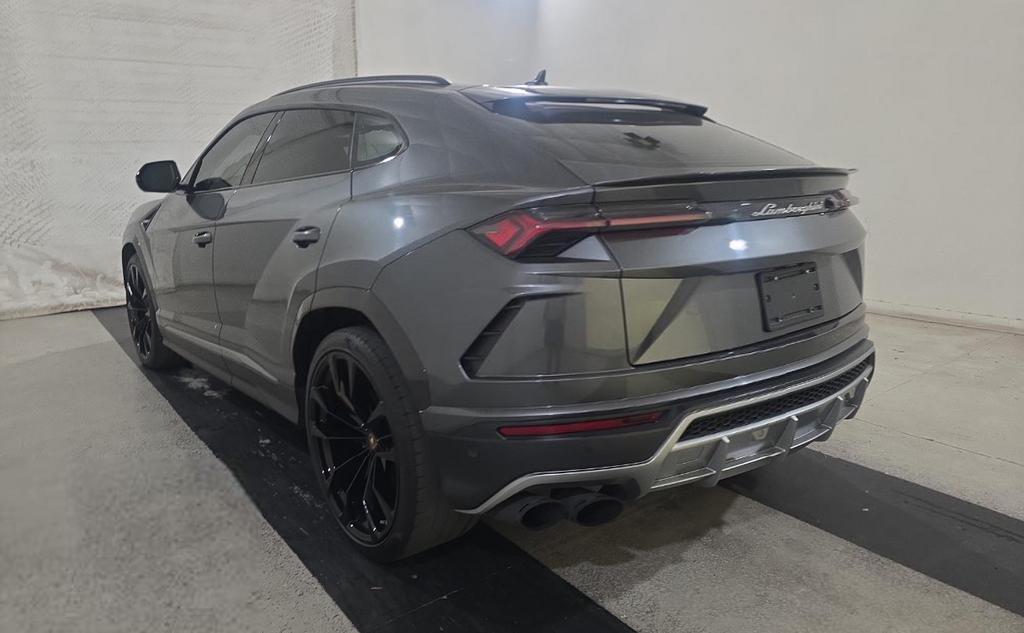 used 2020 Lamborghini Urus car, priced at $169,995