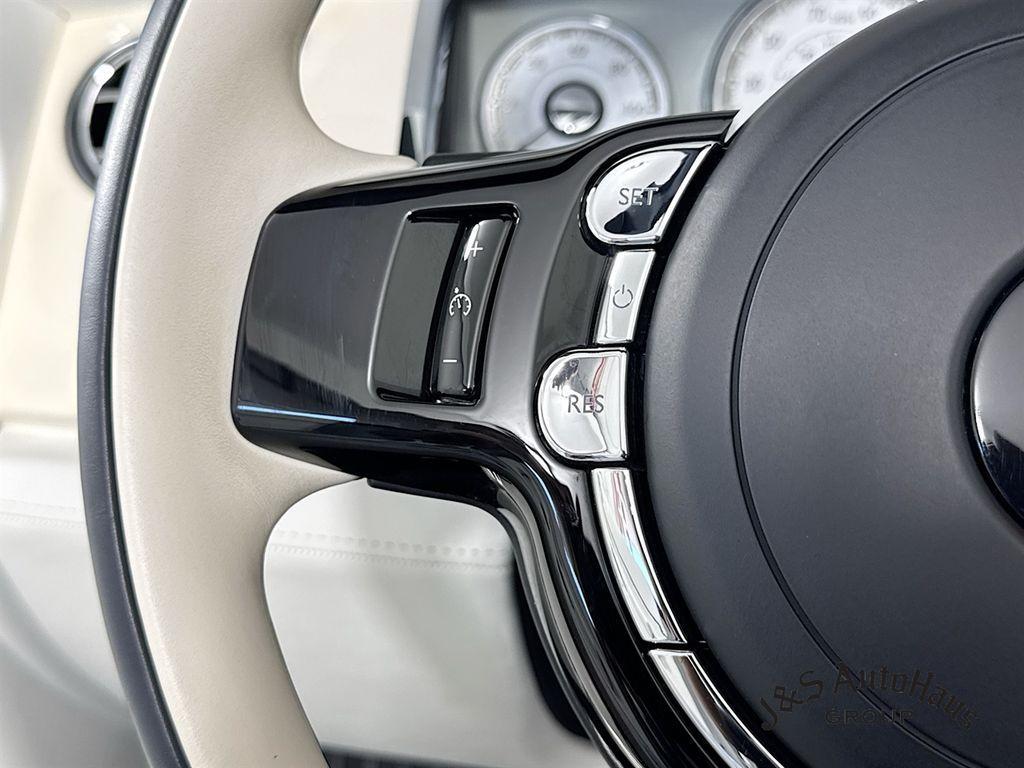 used 2019 Rolls-Royce Dawn car, priced at $259,995