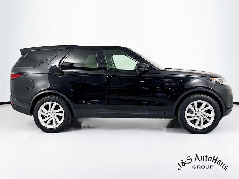 used 2022 Land Rover Discovery car, priced at $36,995