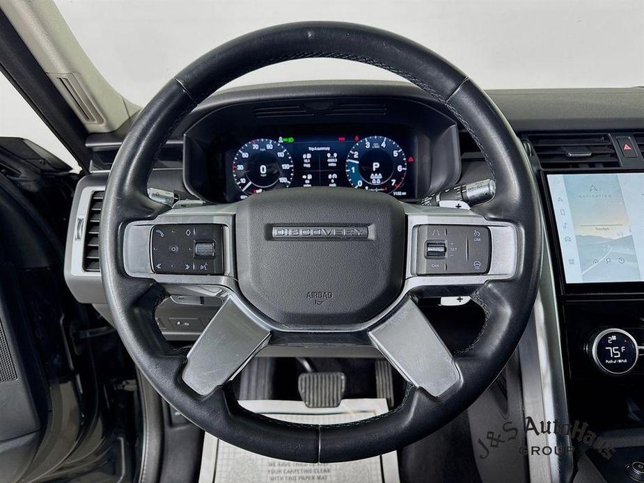 used 2022 Land Rover Discovery car, priced at $36,995