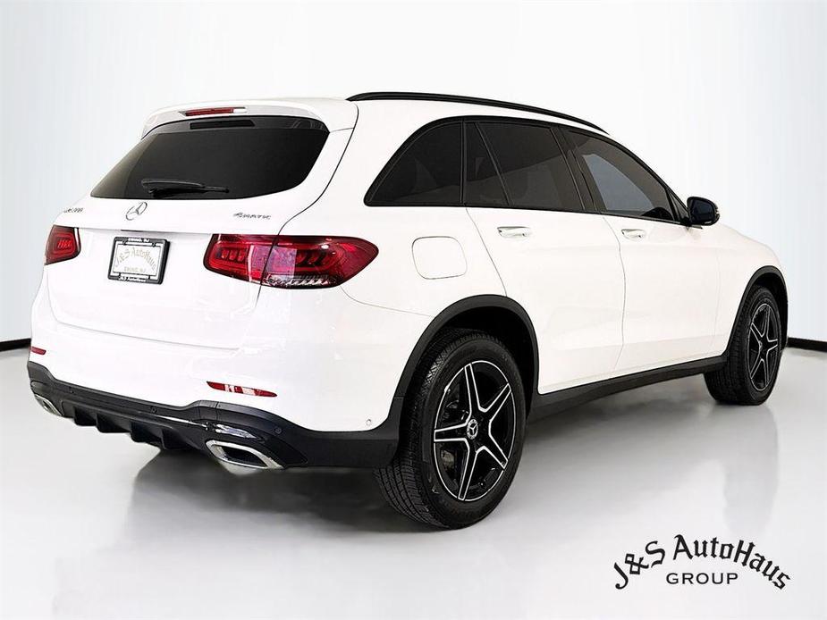 used 2021 Mercedes-Benz GLC 300 car, priced at $31,995