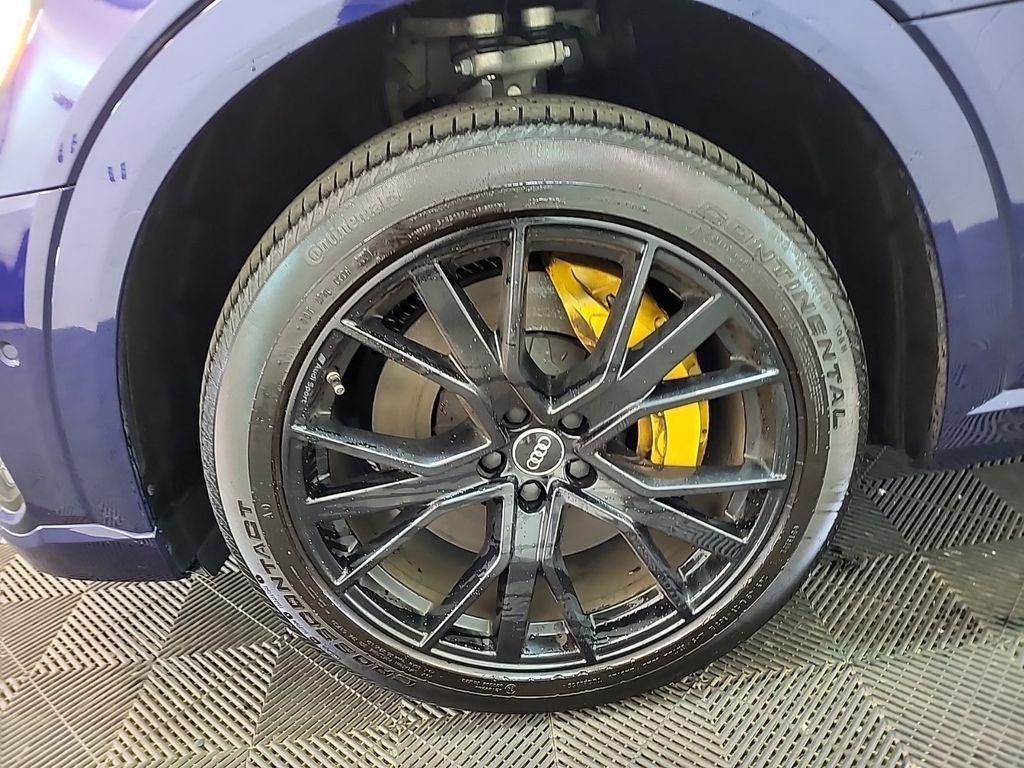 used 2022 Audi e-tron car, priced at $43,995