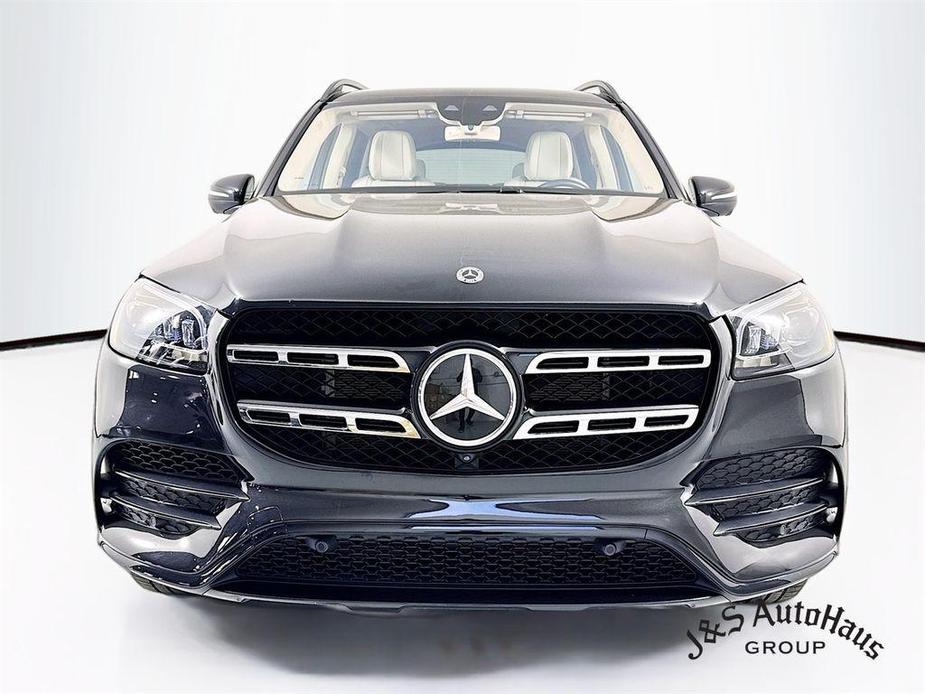 used 2020 Mercedes-Benz GLS 580 car, priced at $63,995