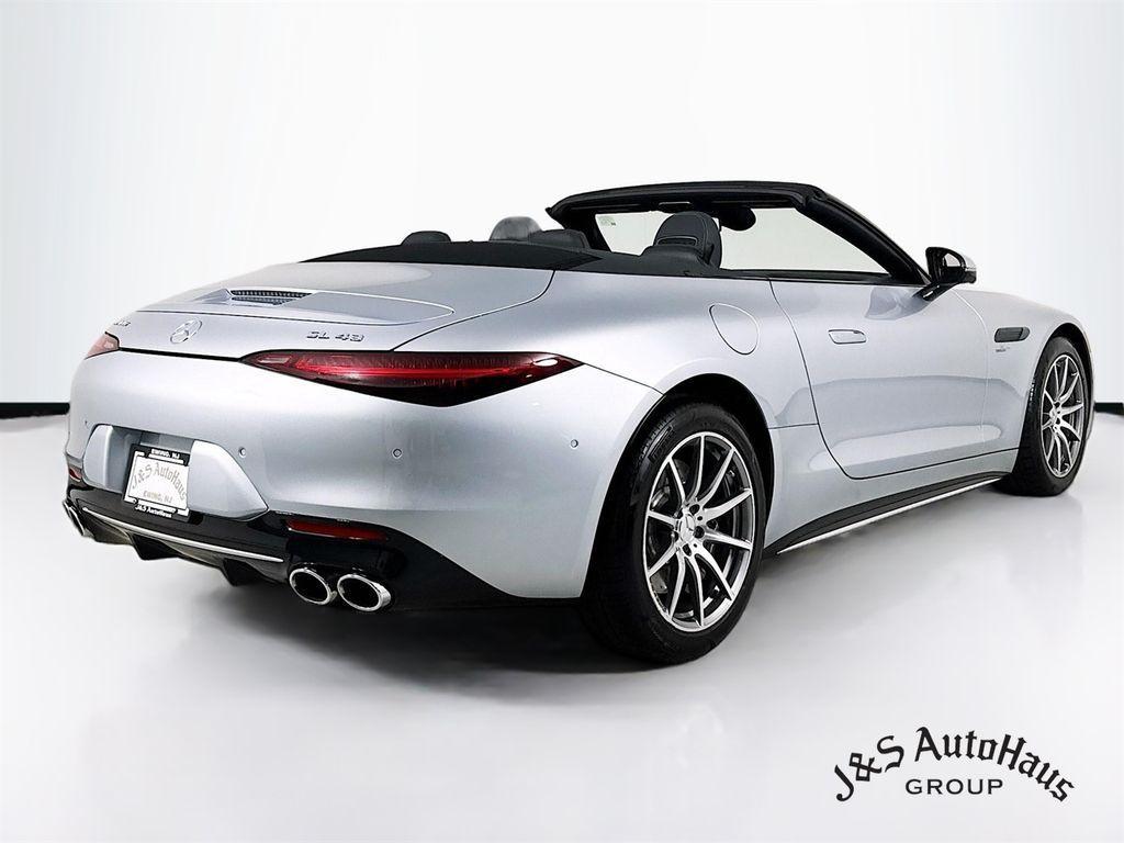 used 2023 Mercedes-Benz AMG SL 43 car, priced at $71,995