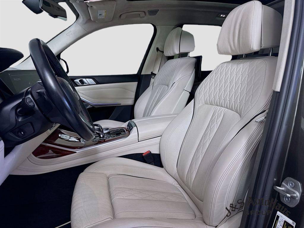 used 2022 BMW X7 car, priced at $69,995