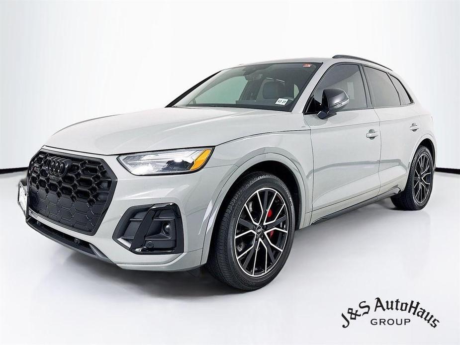 used 2022 Audi SQ5 car, priced at $42,995