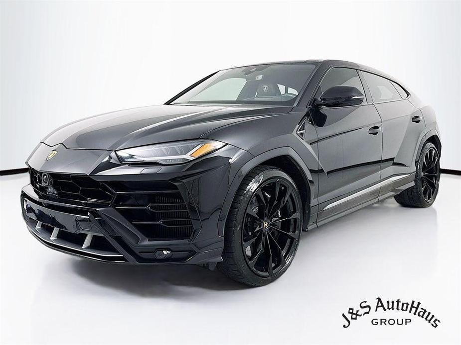 used 2021 Lamborghini Urus car, priced at $189,995