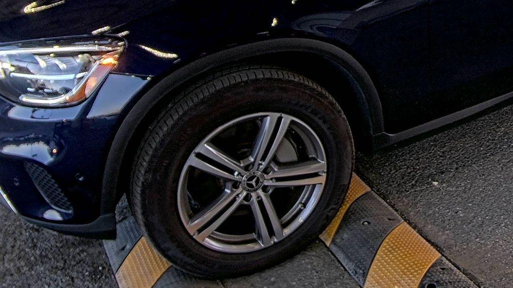 used 2022 Mercedes-Benz GLC 300 car, priced at $29,995