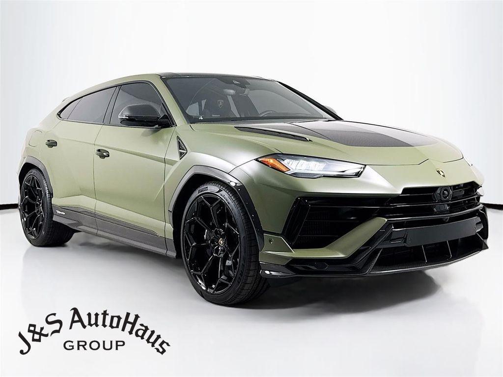 used 2023 Lamborghini Urus car, priced at $307,995