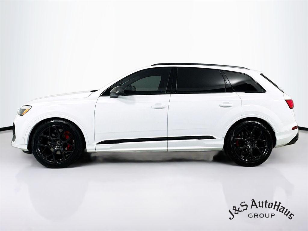 used 2025 Audi SQ7 car, priced at $94,995