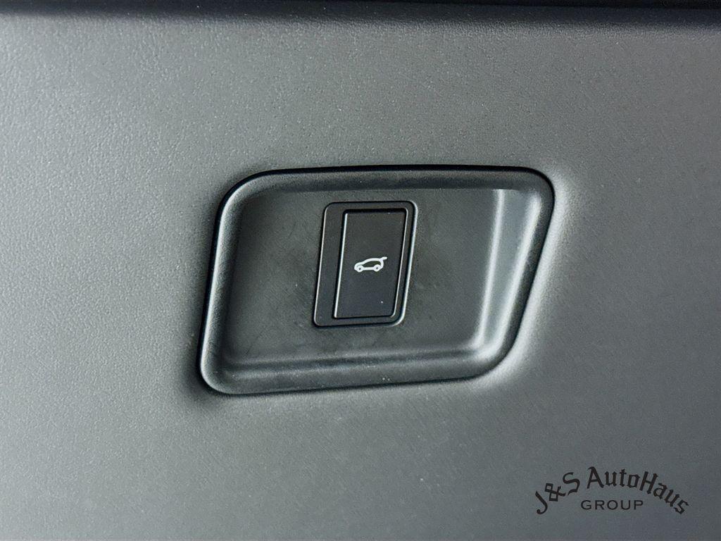 used 2023 Land Rover Range Rover Sport car, priced at $75,995