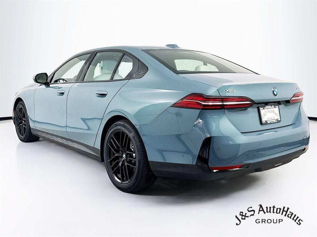 used 2024 BMW 540 car, priced at $58,995