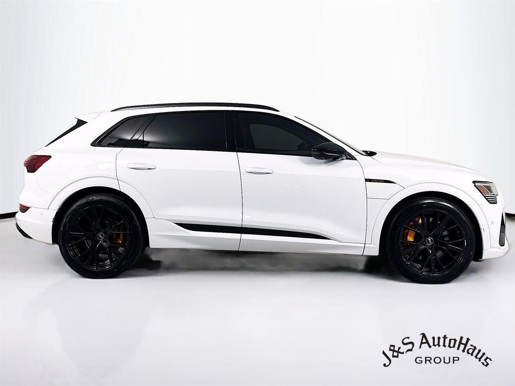 used 2023 Audi e-tron car