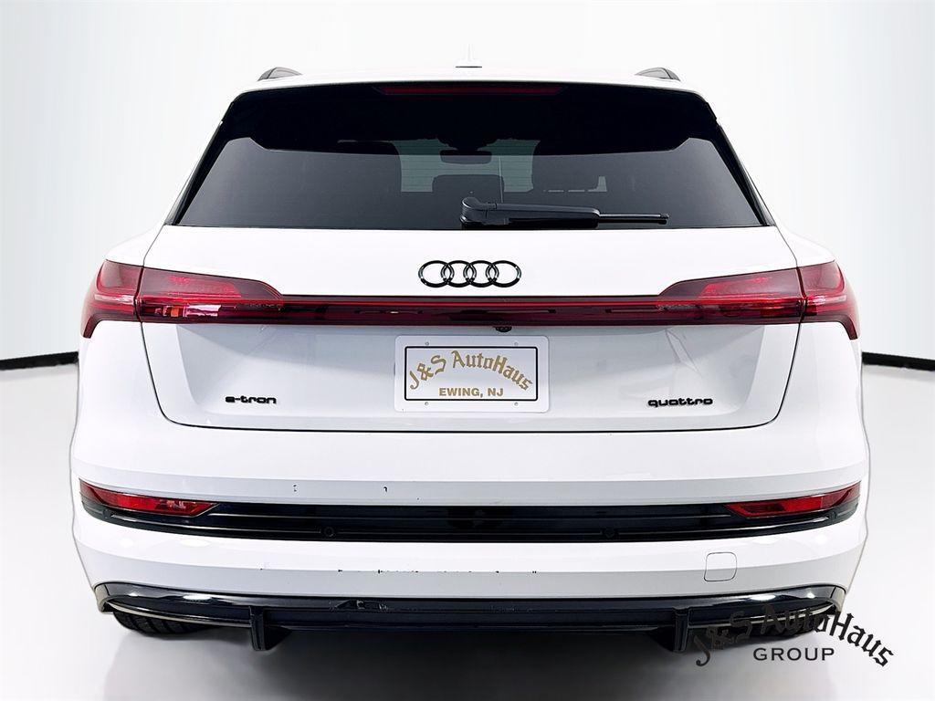 used 2023 Audi e-tron car