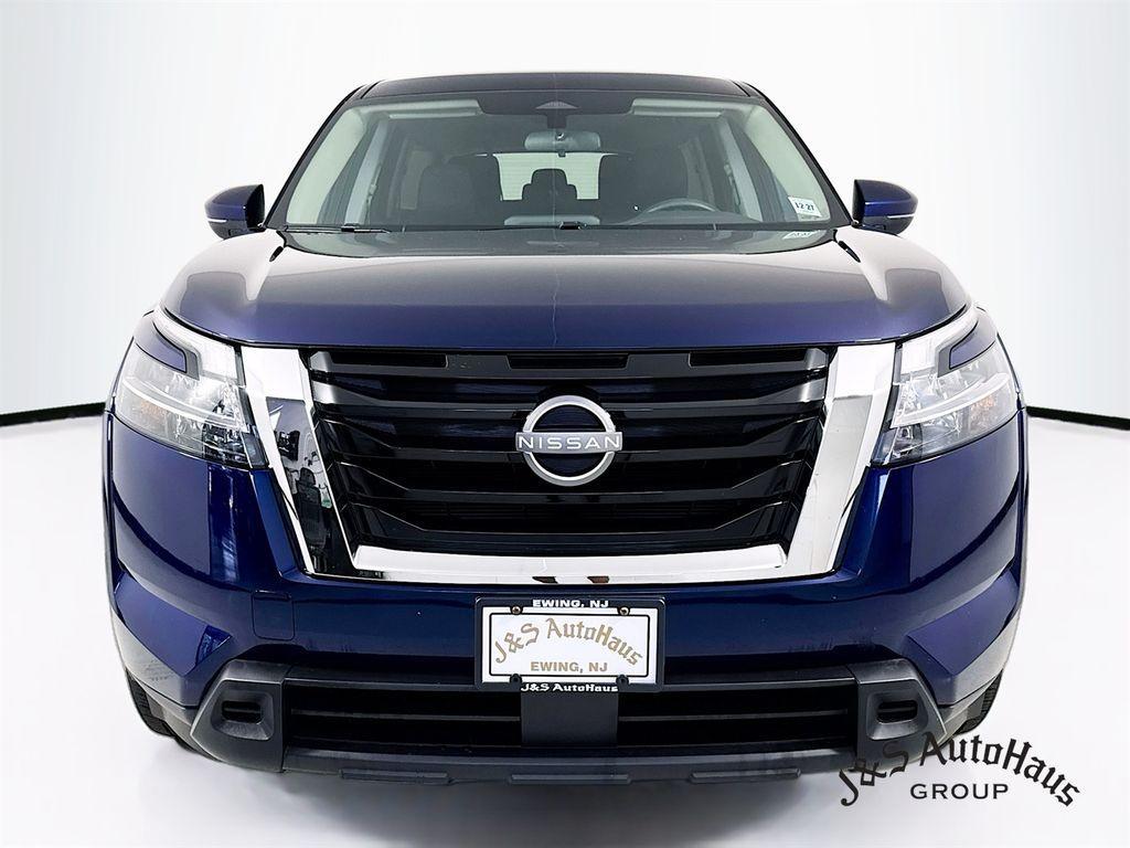 used 2022 Nissan Pathfinder car, priced at $25,995