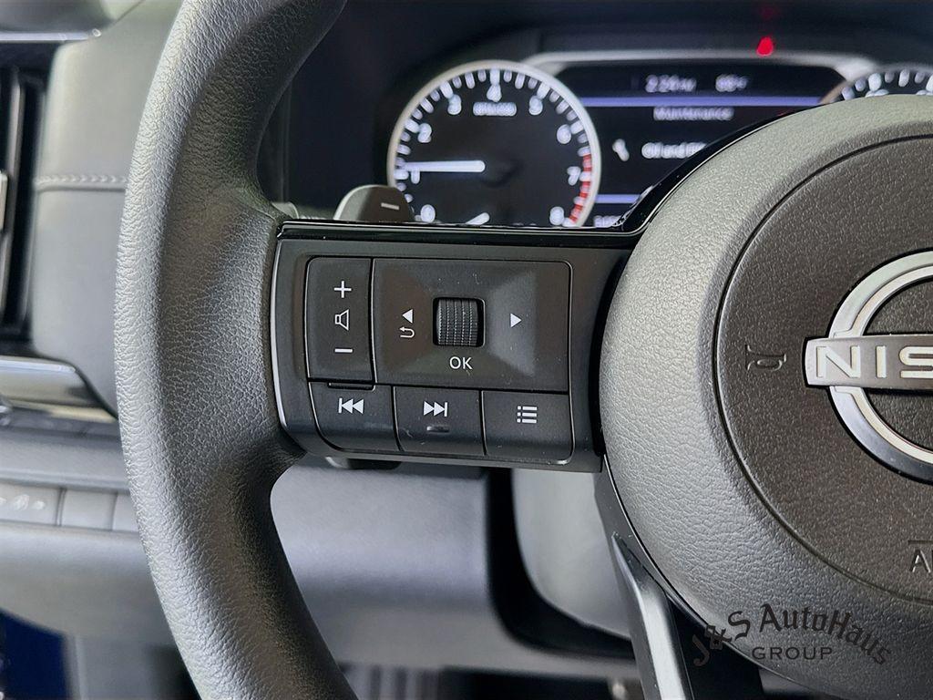 used 2022 Nissan Pathfinder car, priced at $25,995