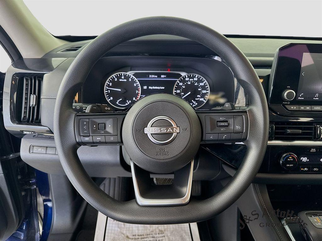 used 2022 Nissan Pathfinder car, priced at $25,995