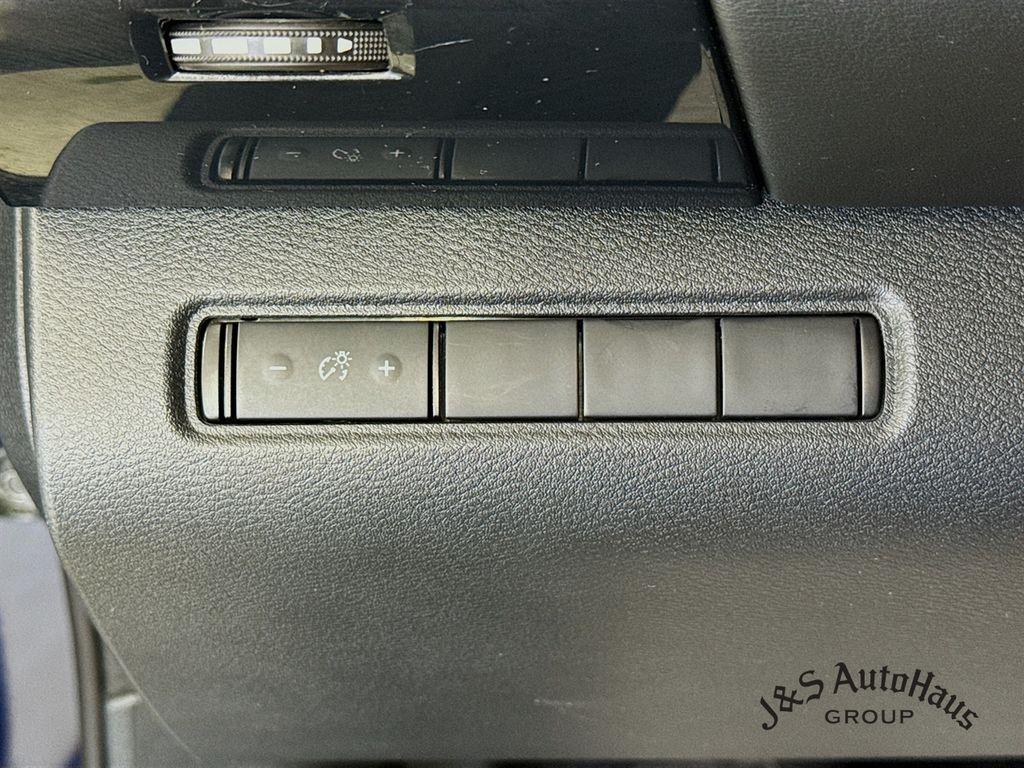 used 2022 Nissan Pathfinder car, priced at $25,995