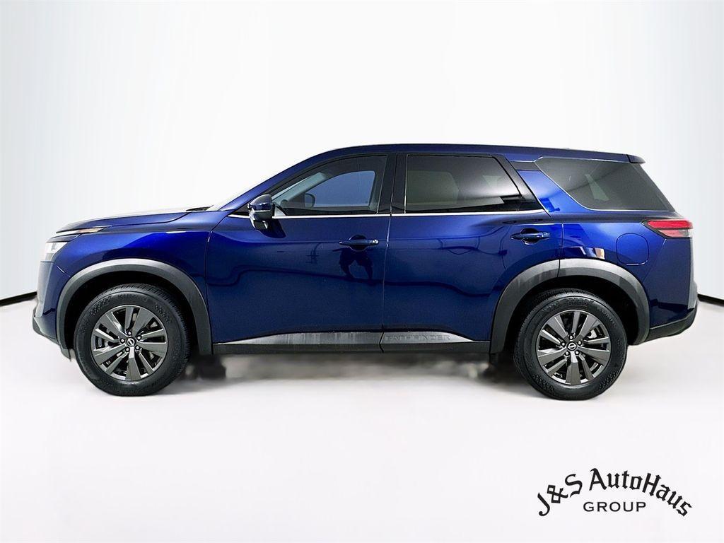used 2022 Nissan Pathfinder car, priced at $25,995