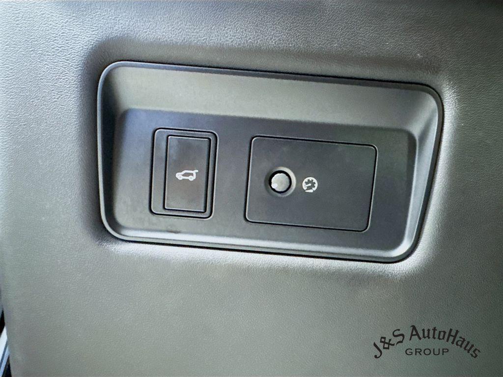 used 2020 Land Rover Range Rover car, priced at $76,995