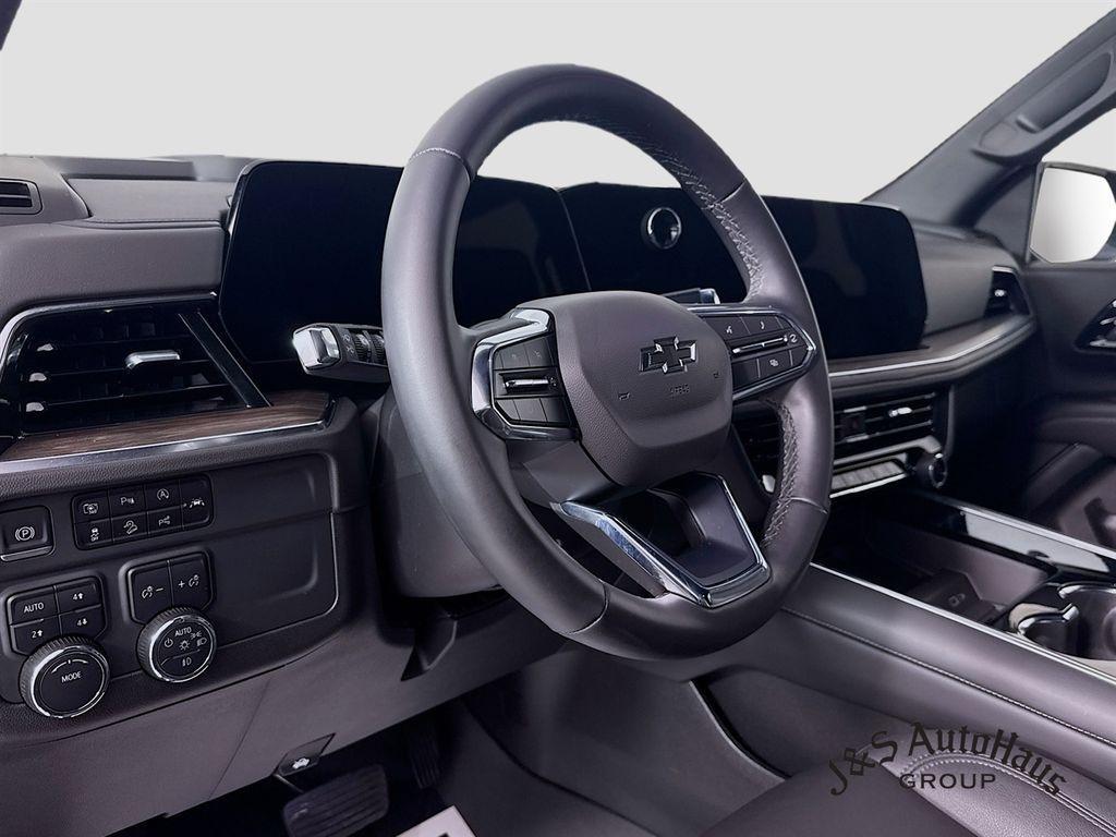 used 2025 Chevrolet Suburban car, priced at $72,995