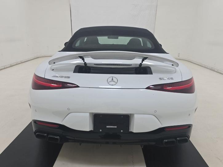 used 2022 Mercedes-Benz AMG SL 55 car, priced at $79,995