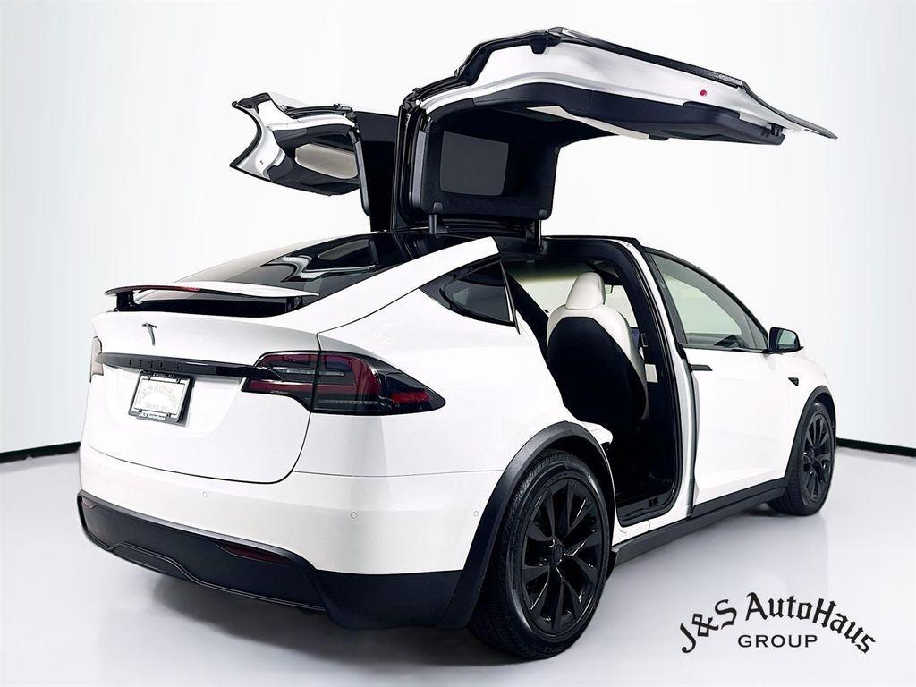 used 2022 Tesla Model X car, priced at $39,995