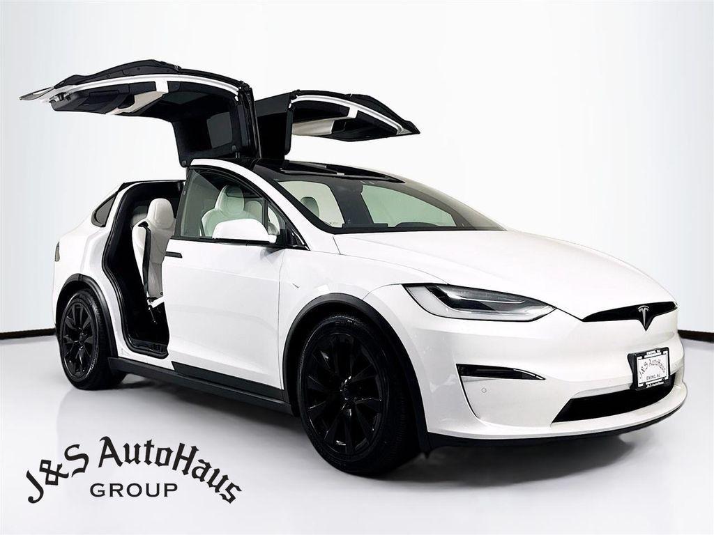 used 2022 Tesla Model X car, priced at $39,995