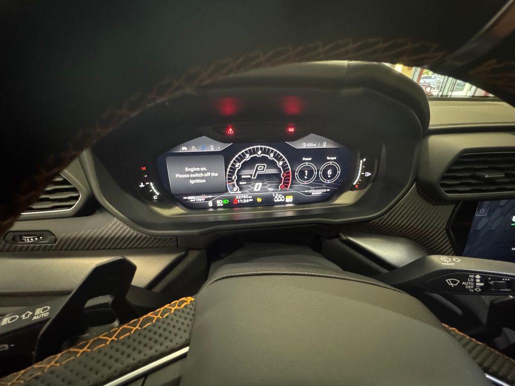 used 2022 Lamborghini Urus car, priced at $219,995