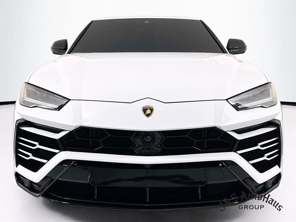used 2022 Lamborghini Urus car, priced at $214,995
