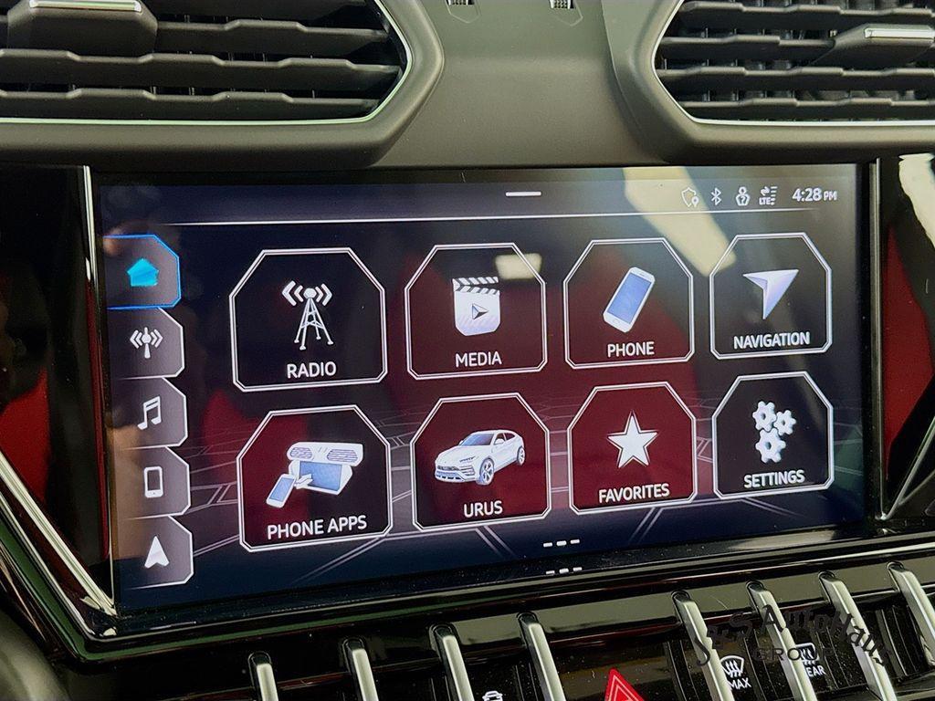 used 2022 Lamborghini Urus car, priced at $214,995