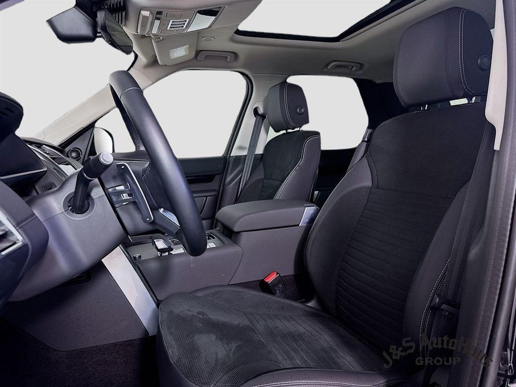 used 2023 Land Rover Discovery car, priced at $38,995