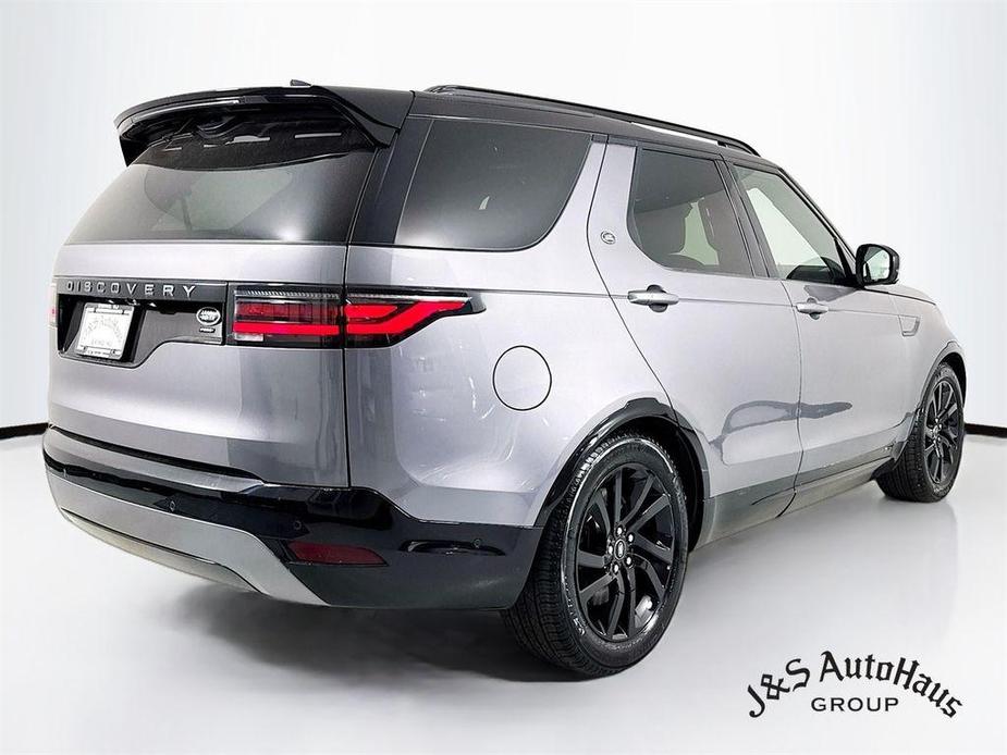 used 2022 Land Rover Discovery car, priced at $37,495