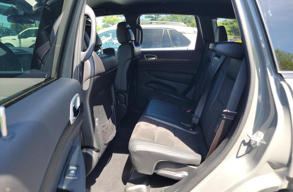 used 2021 Jeep Grand Cherokee car, priced at $30,995
