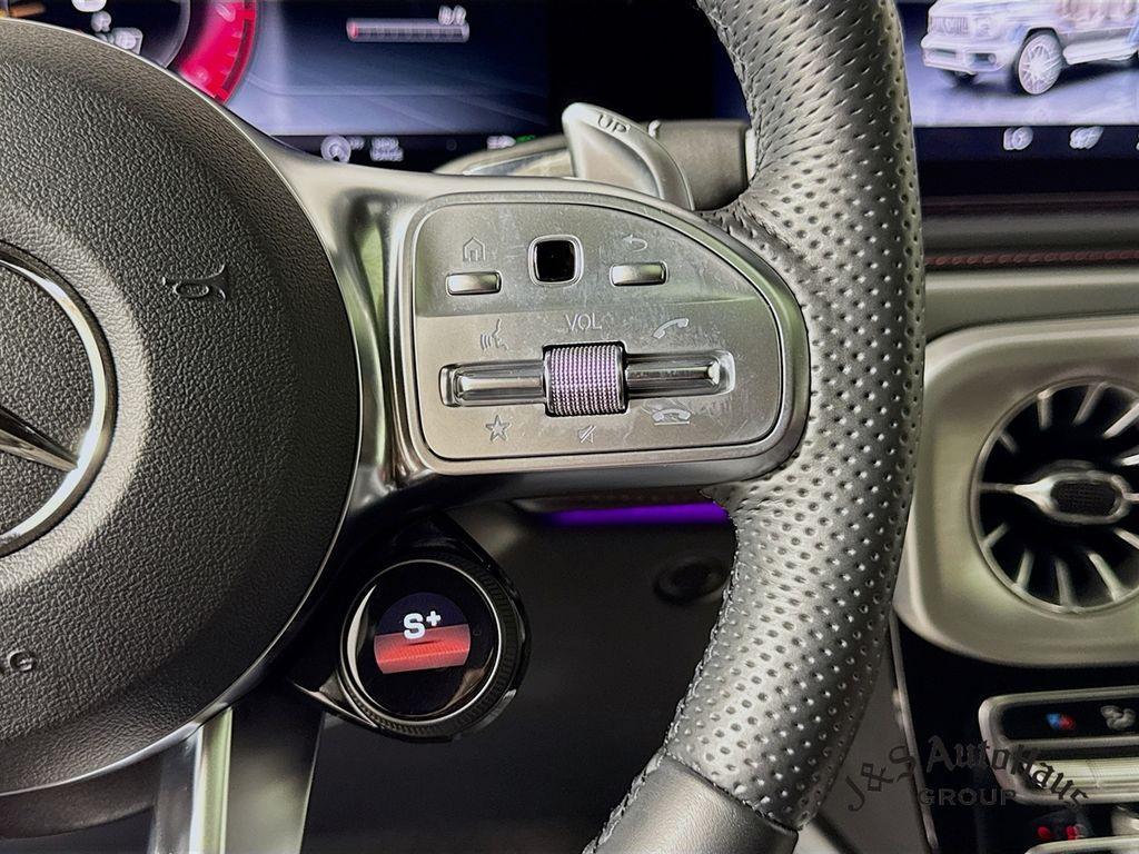 used 2022 Mercedes-Benz AMG G 63 car, priced at $151,995
