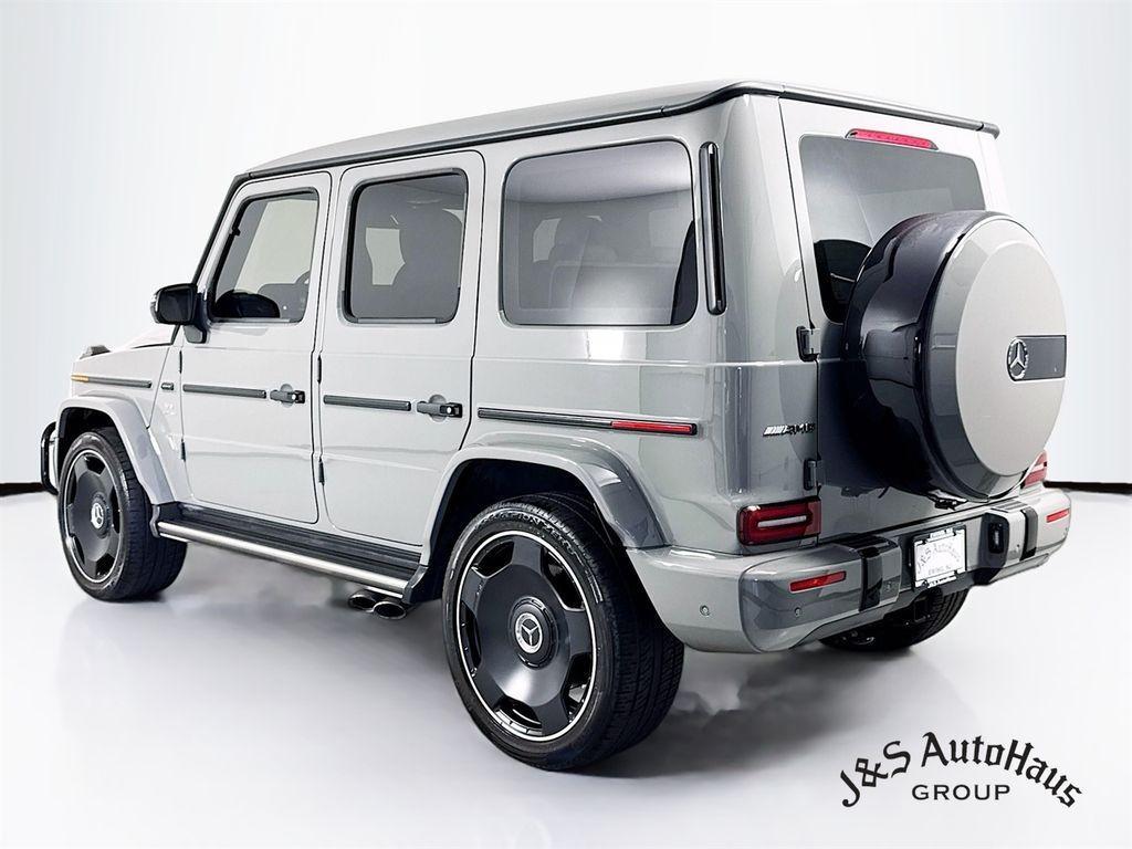 used 2022 Mercedes-Benz AMG G 63 car, priced at $152,995