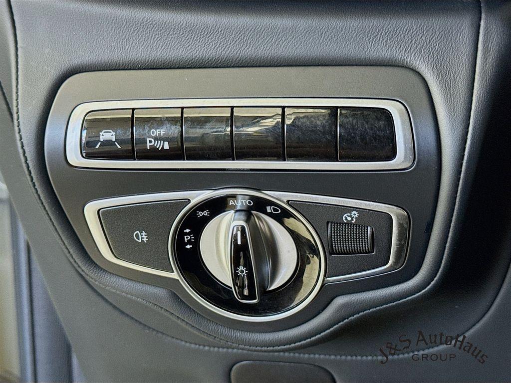 used 2022 Mercedes-Benz AMG G 63 car, priced at $152,995