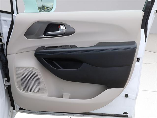 used 2021 Chrysler Pacifica car, priced at $22,100