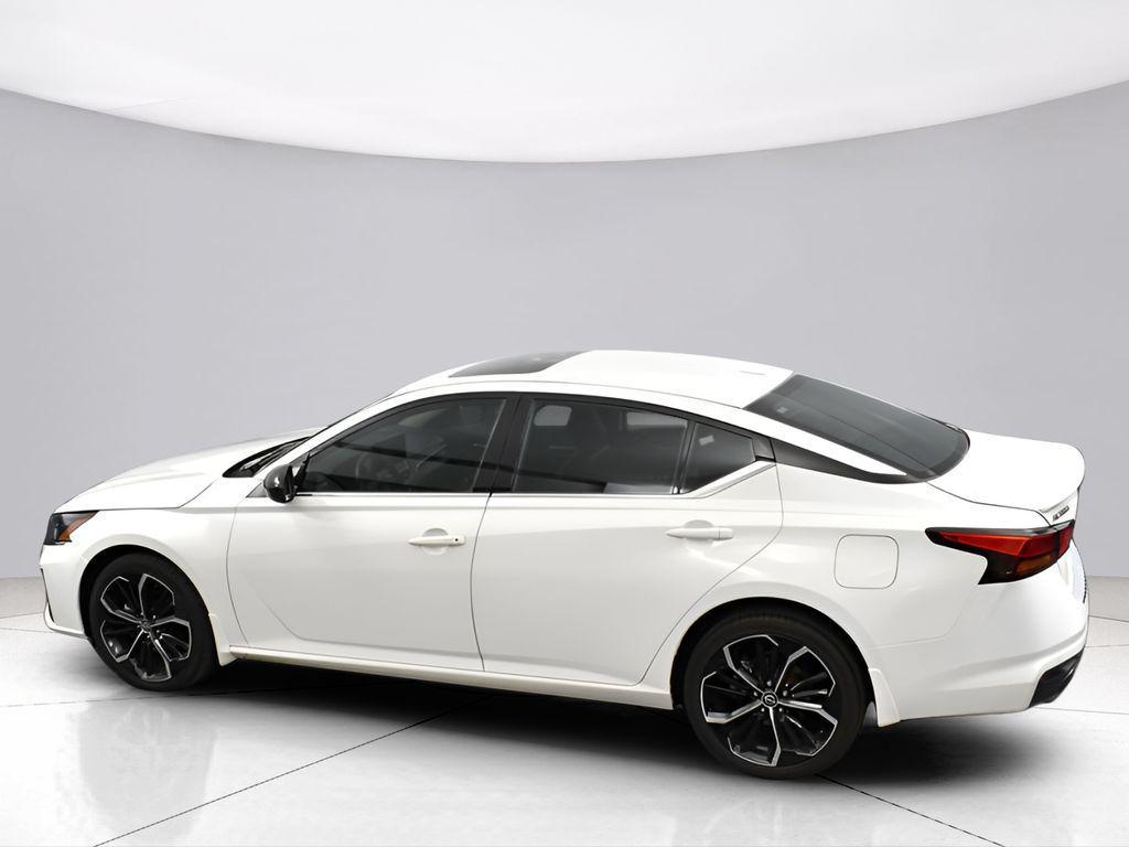 used 2023 Nissan Altima car, priced at $23,054