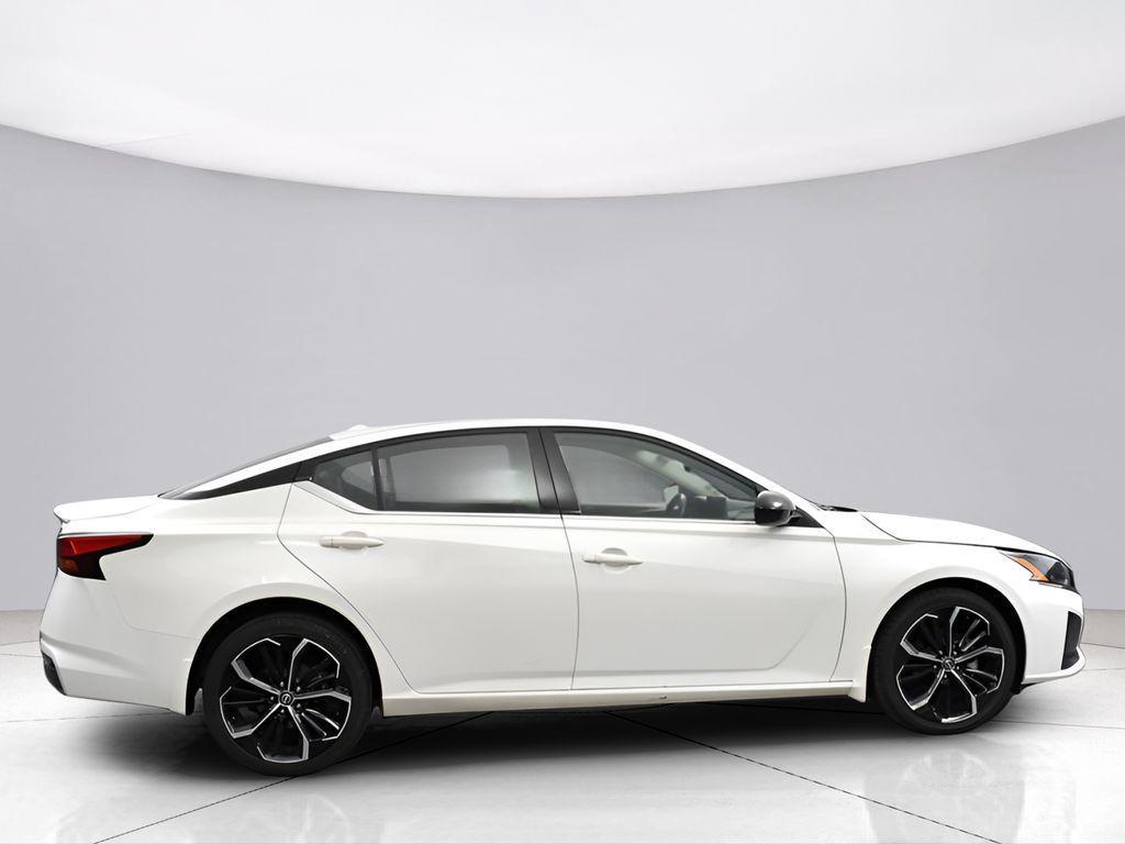 used 2023 Nissan Altima car, priced at $23,054