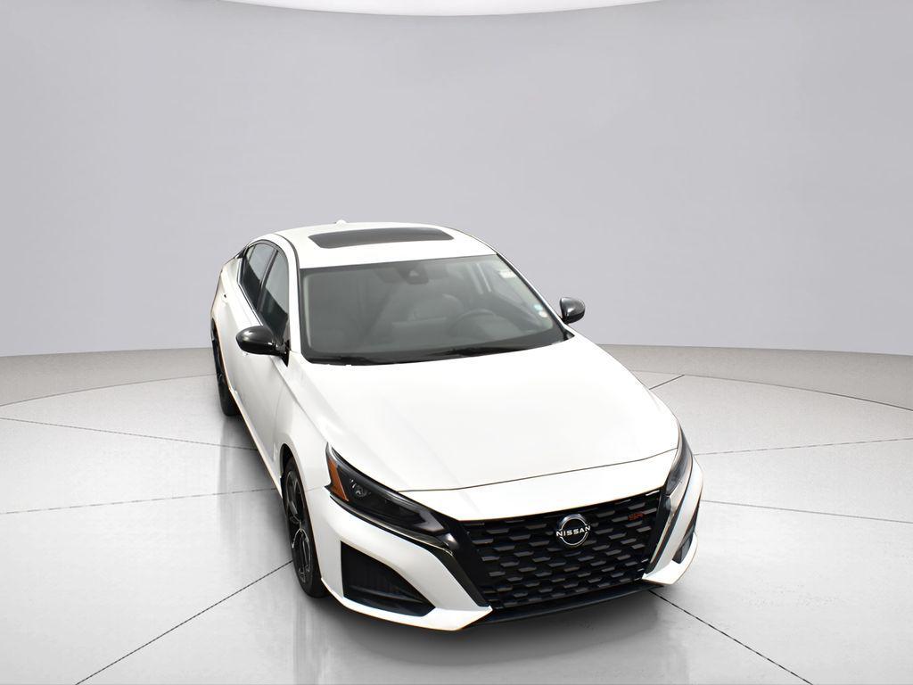 used 2023 Nissan Altima car, priced at $23,054